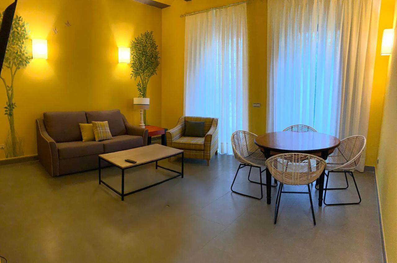 Ritual Sevilla Suites - Malaver 23 Esterno foto